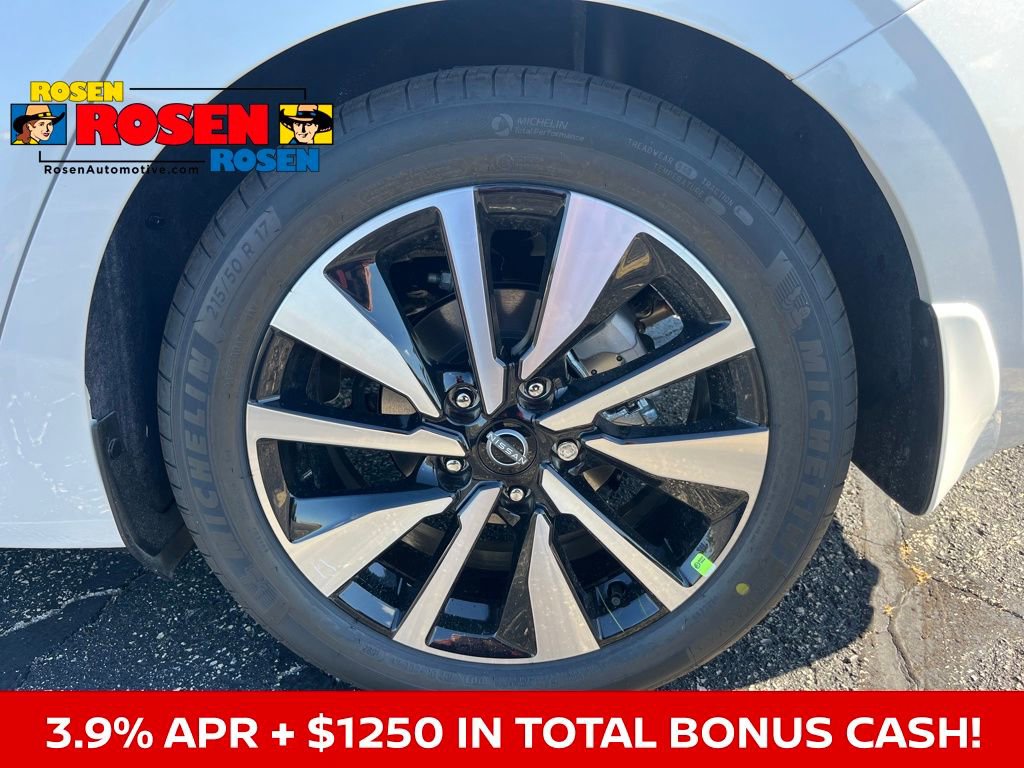 New 2025 Nissan Sentra SV w/ SV Premium Package image 10