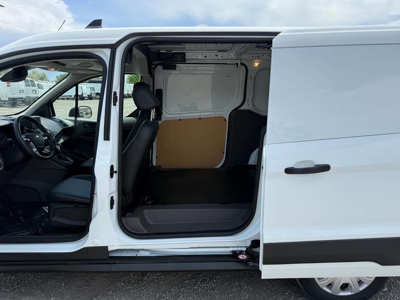 Used 2020 Ford Transit Connect XL FWD image 26