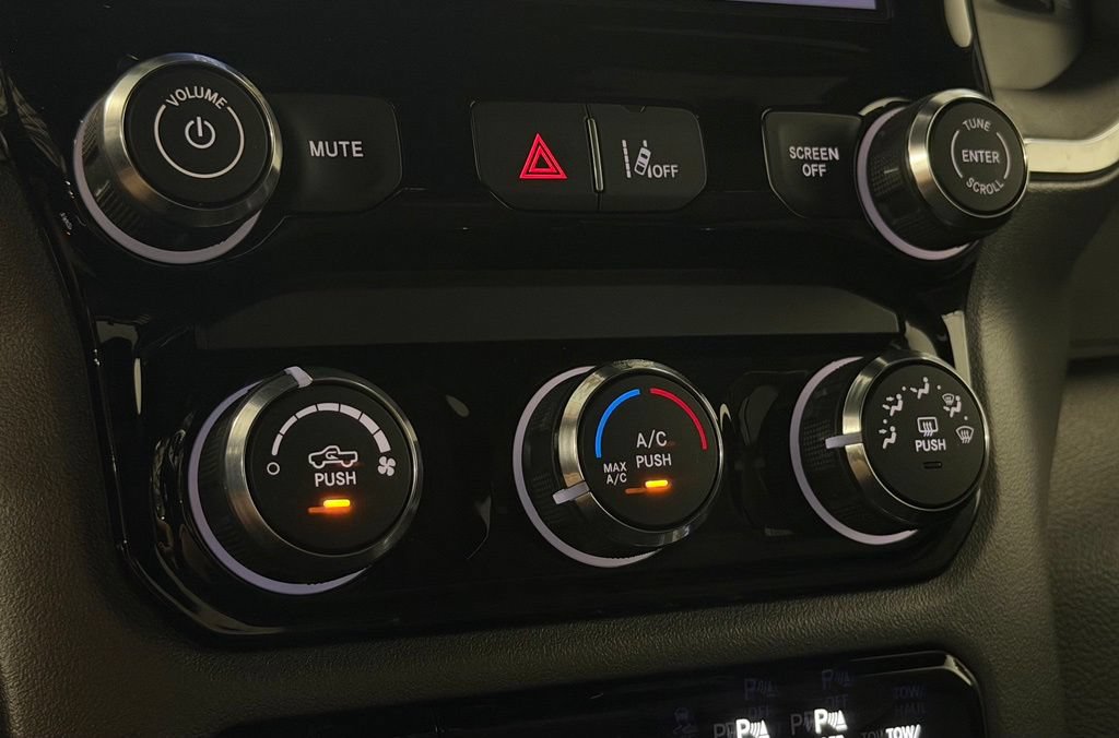 Used 2025 RAM 1500 Big Horn AWD/4WD image 20