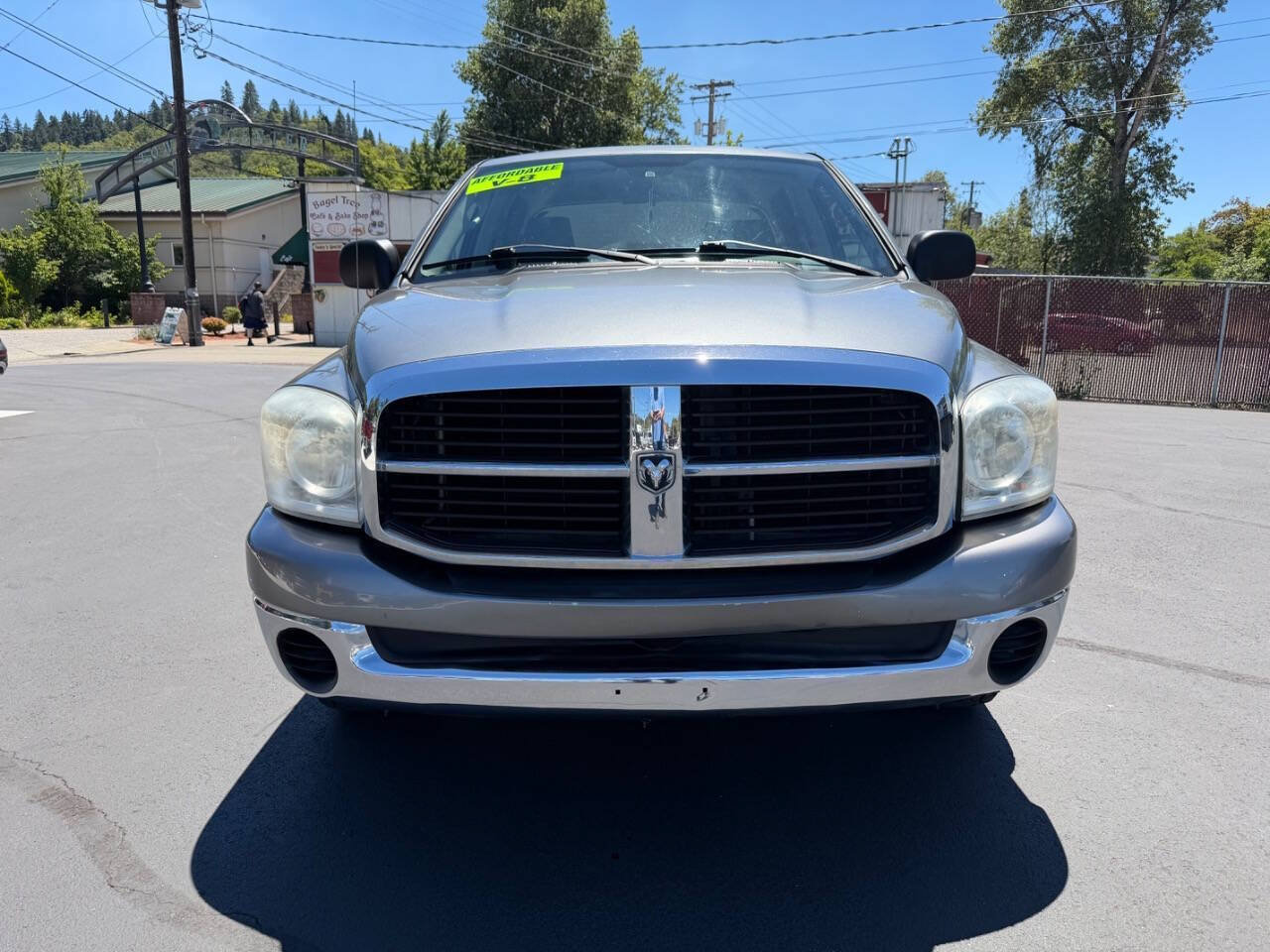 Used 2007 Dodge Ram 1500 Truck SLT RWD image 3