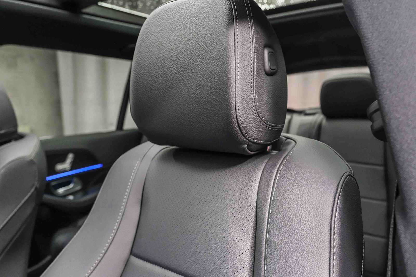 Certified 2024 Mercedes-Benz GLS 450 4MATIC image 26