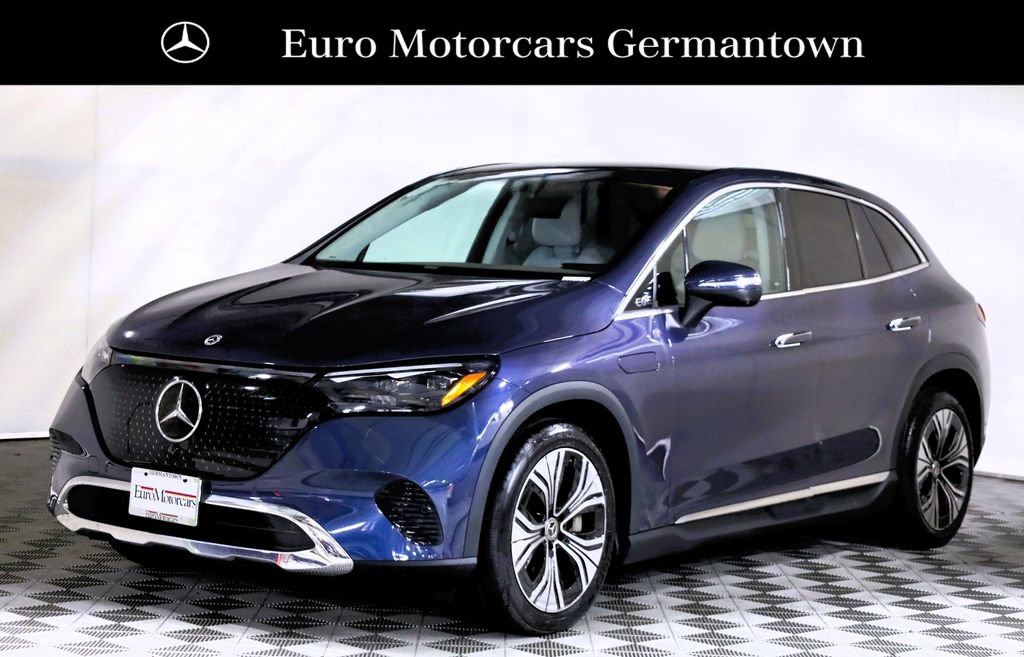 Used 2023 Mercedes-Benz EQE 350+ 4MATIC SUV image 3