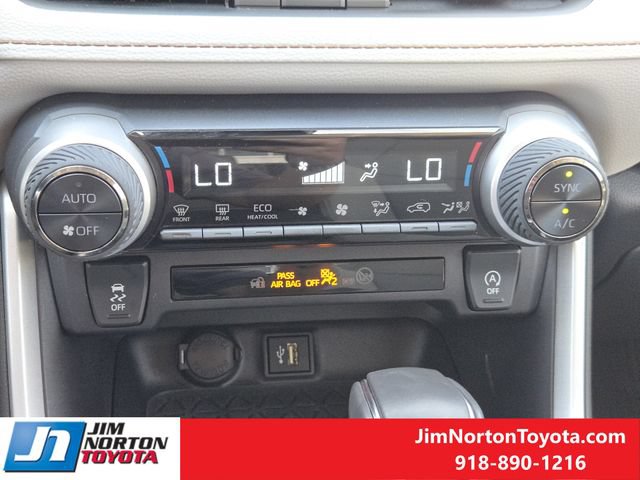 Used 2025 Toyota RAV4 XLE Premium FWD image 21