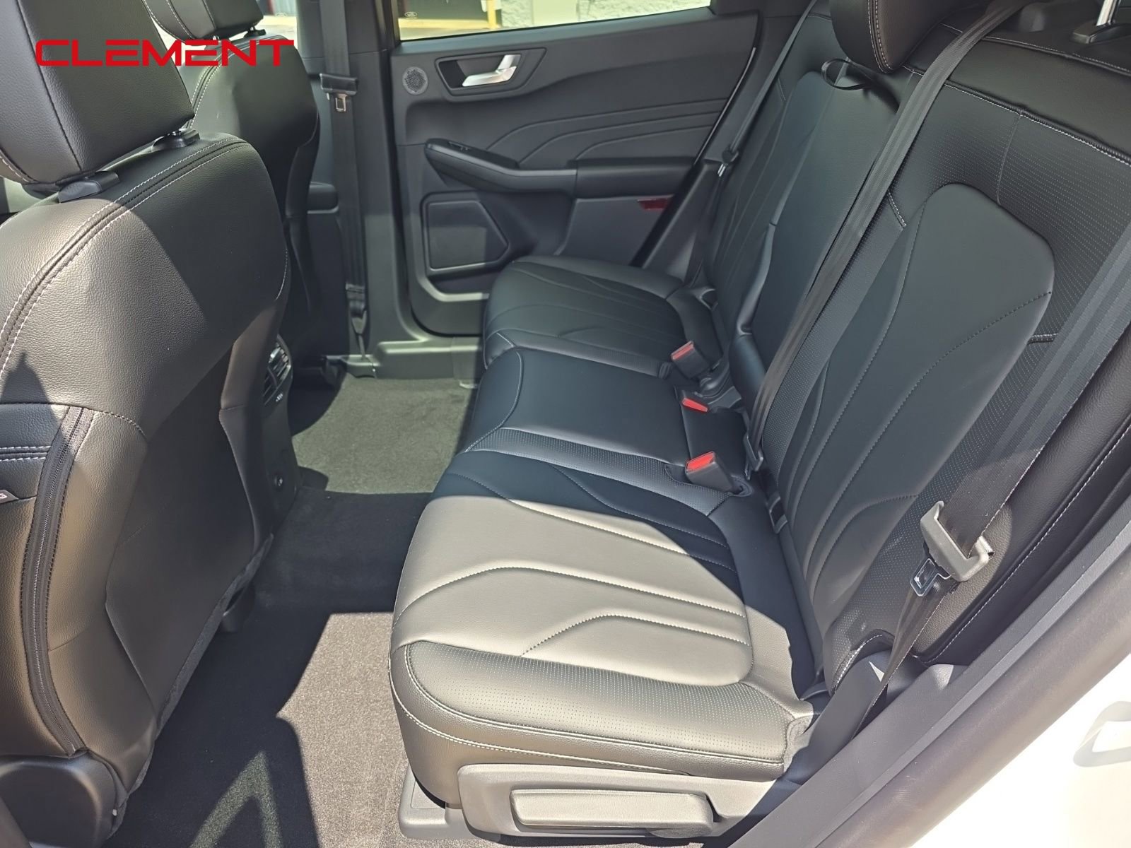 New 2025 Ford Escape SE w/ PHEV Premium Package image 28