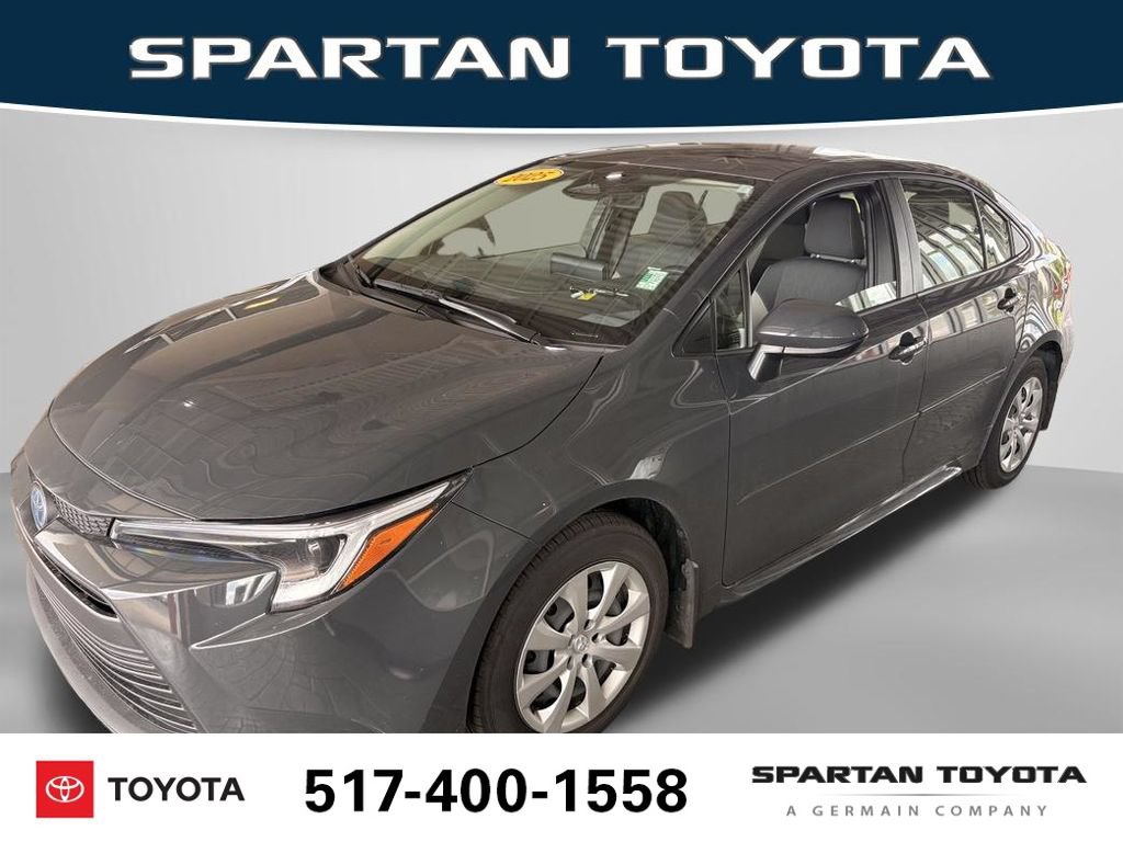 Used 2025 Toyota Corolla LE FWD image 1