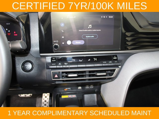 Used 2026 Toyota Camry SE w/ Convenience Package FWD image 25
