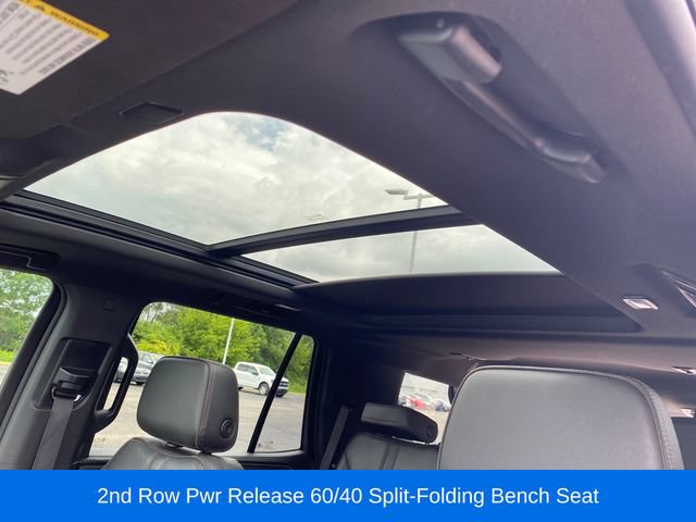 Used 2022 Chevrolet Tahoe RST w/ Luxury Package AWD/4WD image 15