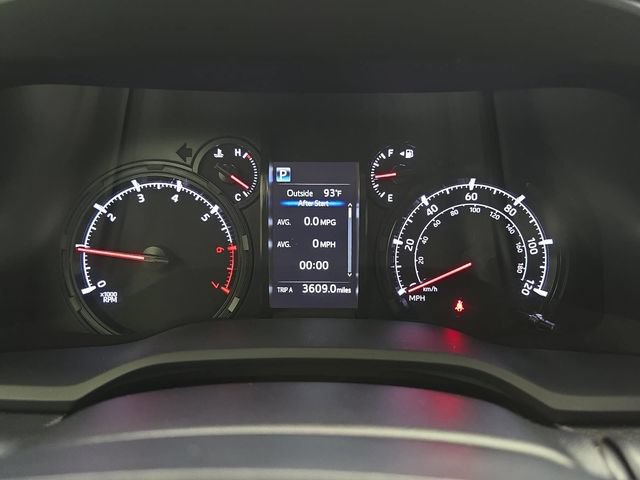 Used 2022 Toyota 4Runner SR5 RWD image 19