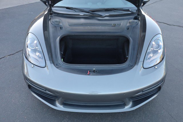 Used 2018 Porsche 718 Cayman RWD image 44