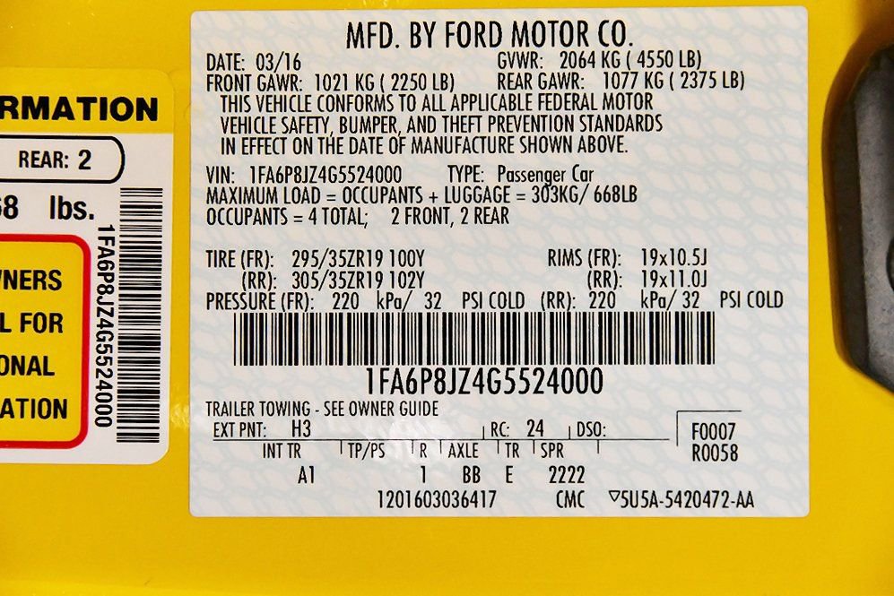 Used 2016 Ford Mustang Shelby GT350 w/ Track Package image 13