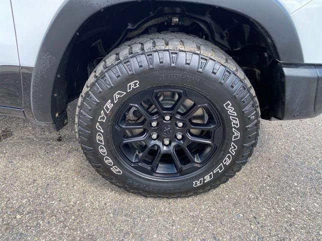 Used 2025 RAM 1500 Rebel AWD/4WD image 15