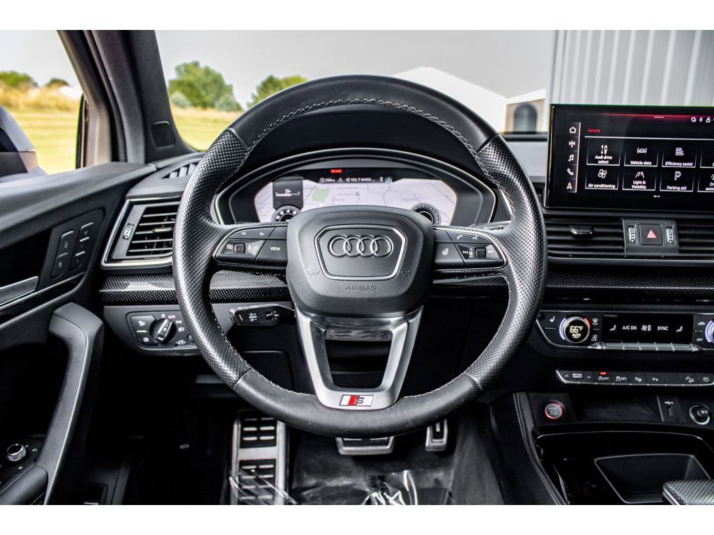 Used 2022 Audi SQ5 Prestige w/ Prestige Package image 30