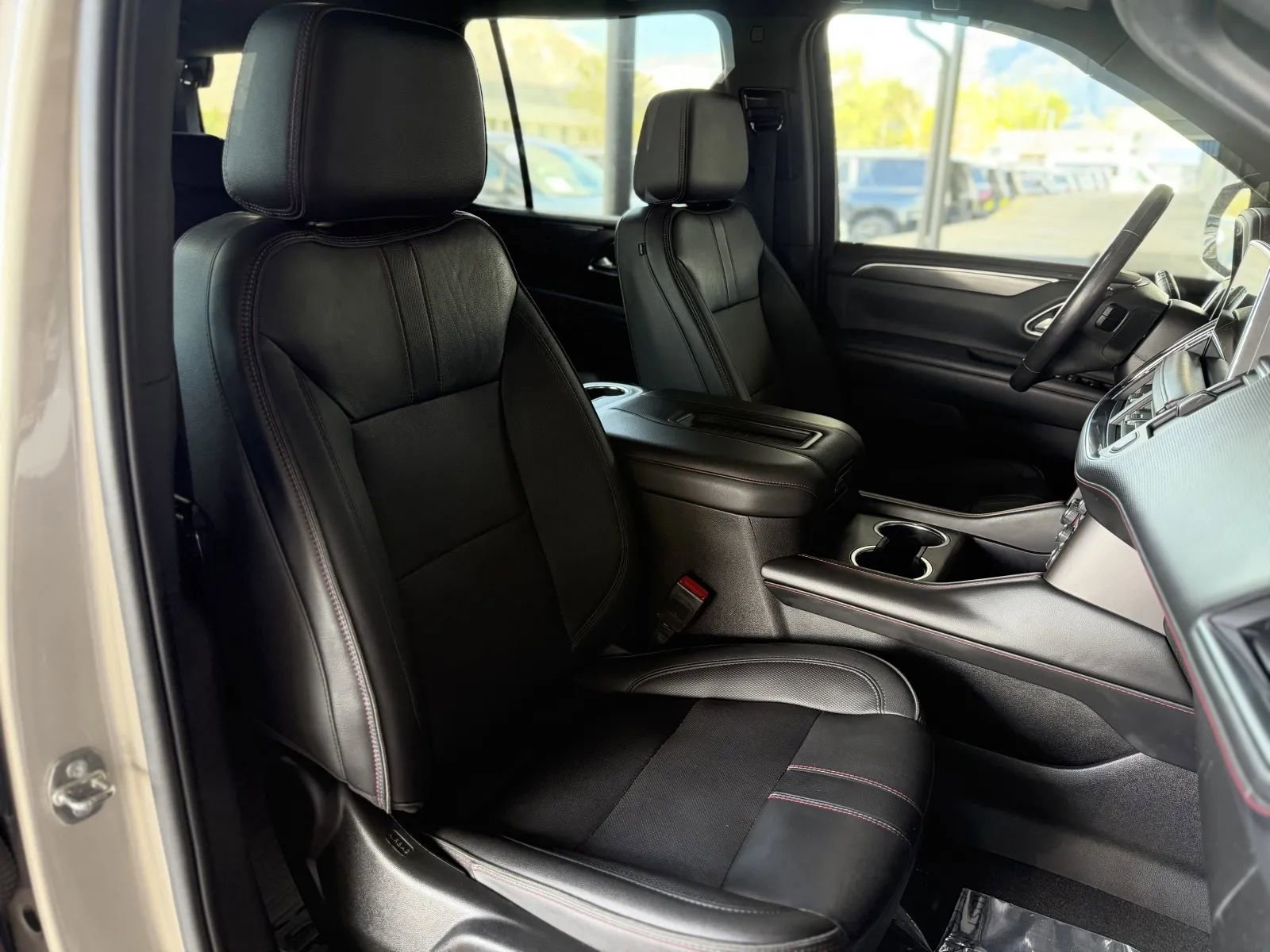 Used 2022 Chevrolet Tahoe RST AWD/4WD image 21