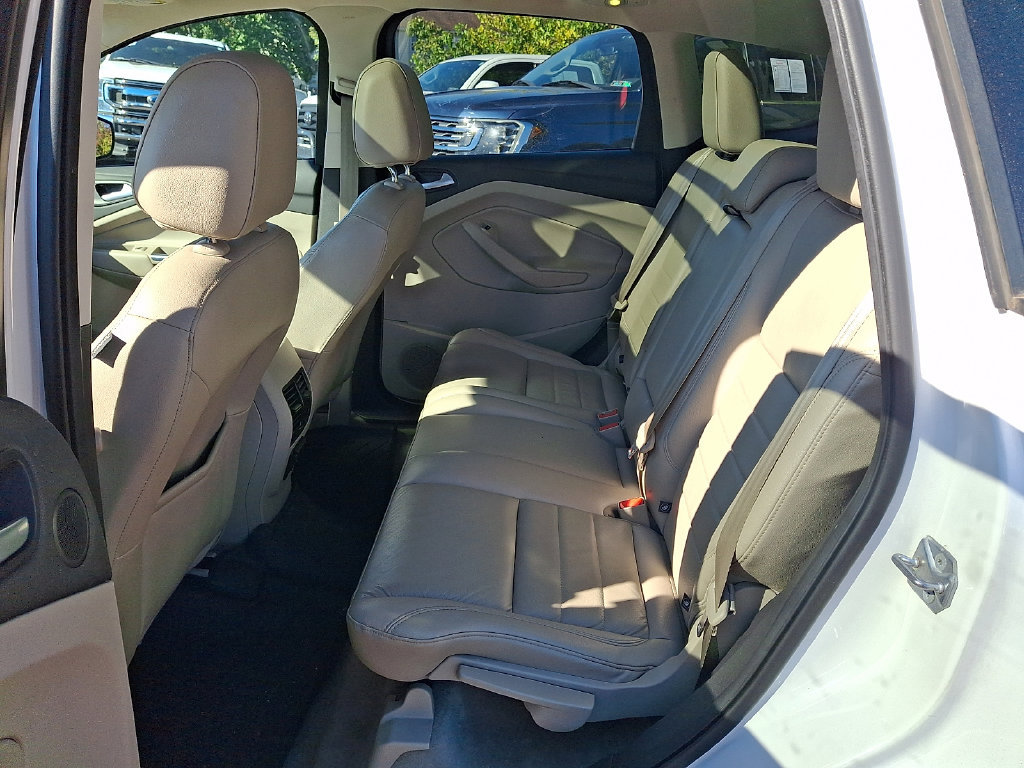 Used 2016 Ford Escape Titanium w/ Equipment Group 301A AWD/4WD image 11