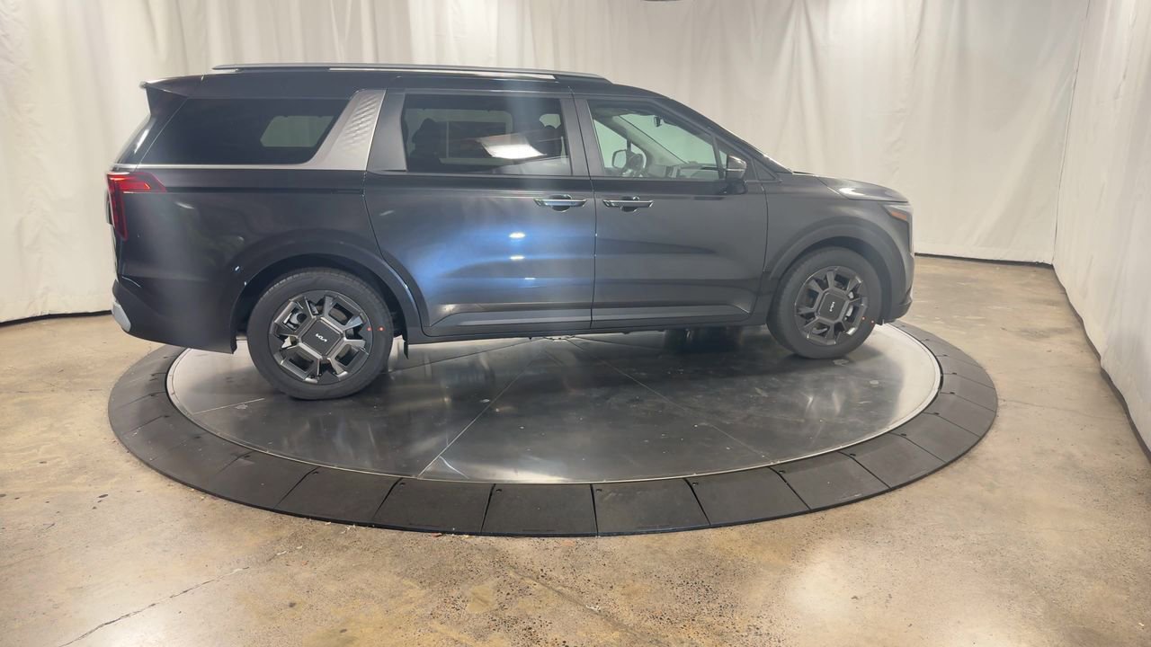 New 2026 Kia Carnival EX image 9