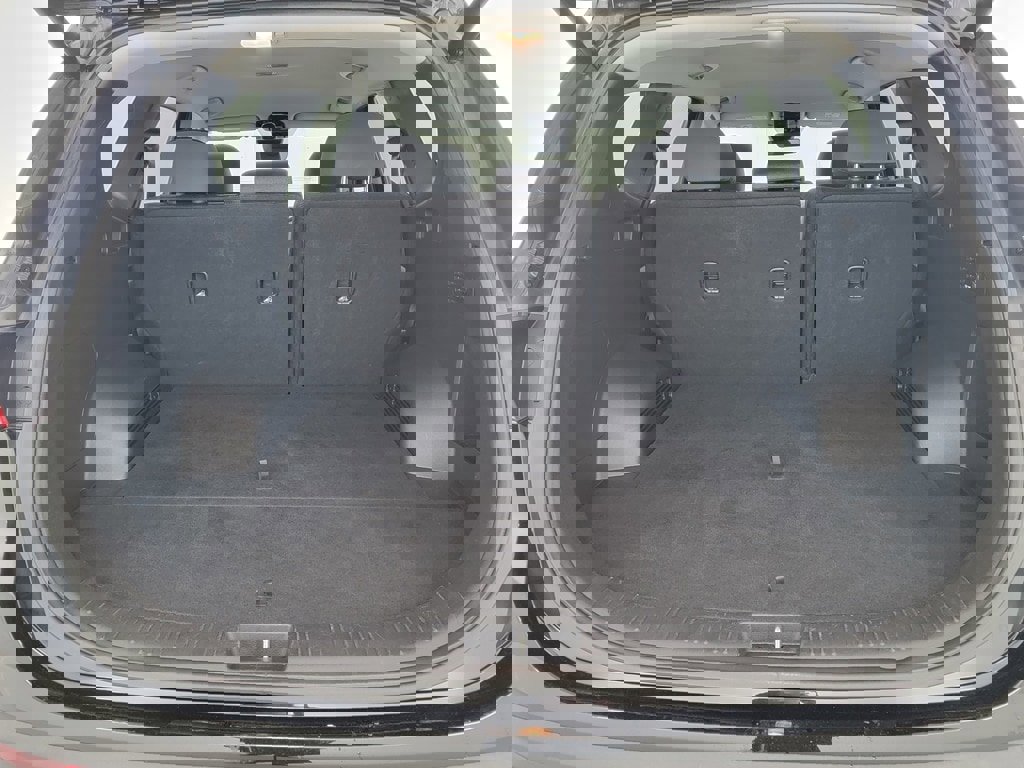 Used 2023 Hyundai Santa Fe SEL image 28