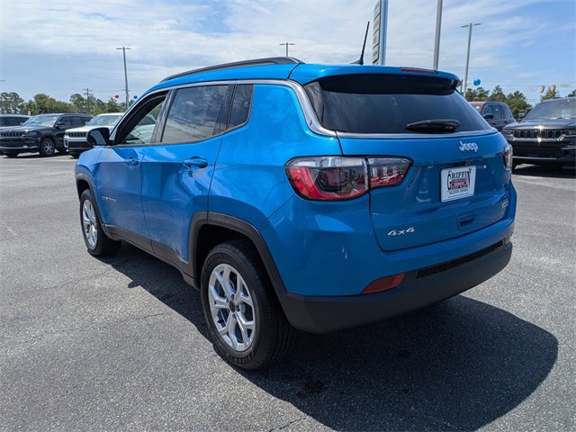 New 2025 Jeep Compass Latitude w/ Sun & Sound Group image 5