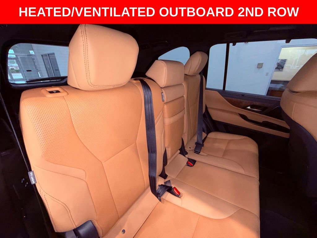 Certified 2026 Lexus LX 600 4WD w/ Luxury Package image 20