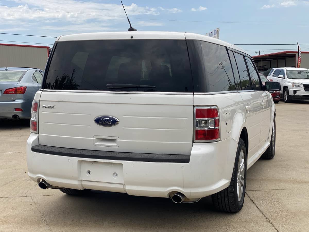 Used 2014 Ford Flex SEL FWD image 6