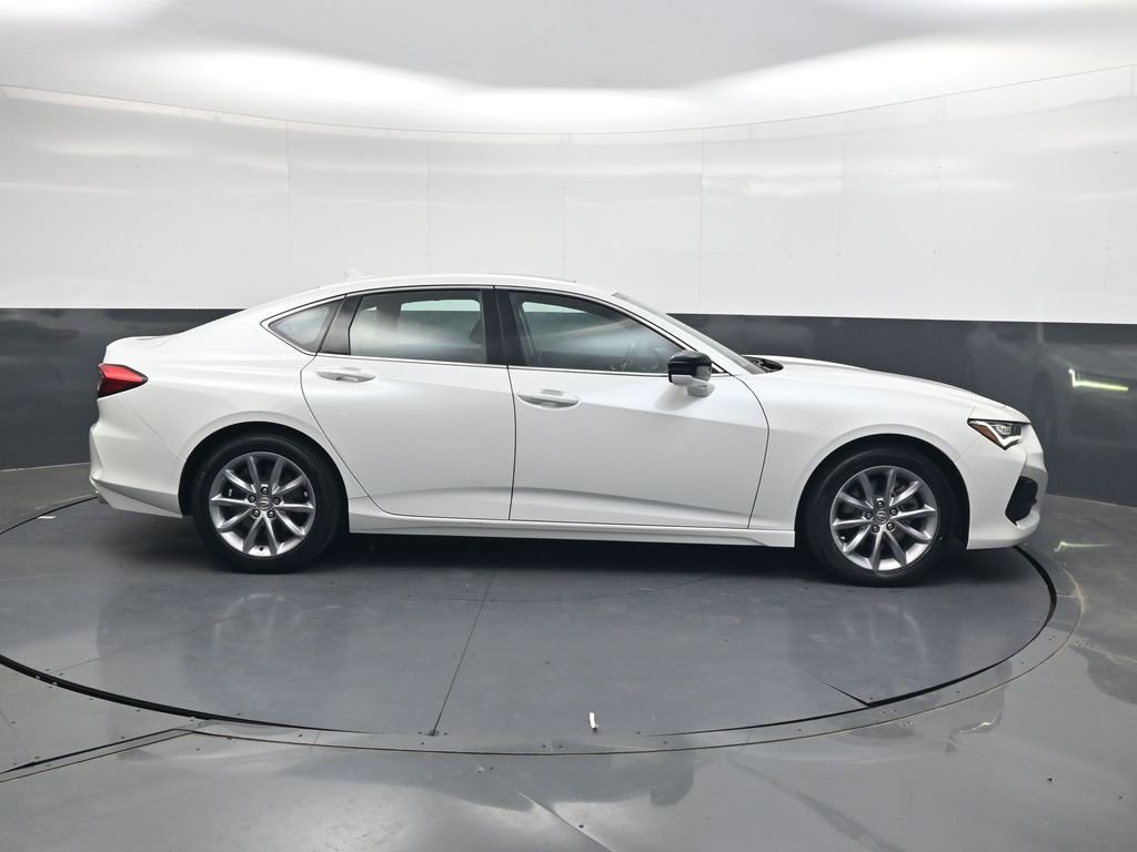 Used 2023 Acura TLX FWD image 3