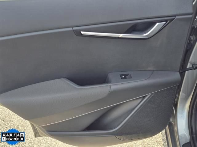 Used 2023 Kia Niro EX FWD image 9