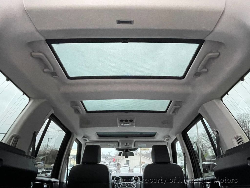 Used 2016 Land Rover LR4 HSE LUX image 35
