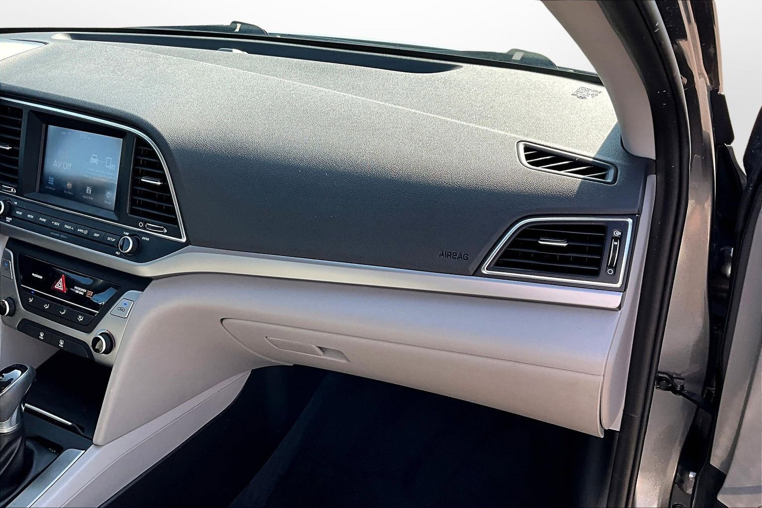 Used 2018 Hyundai Elantra SEL image 20