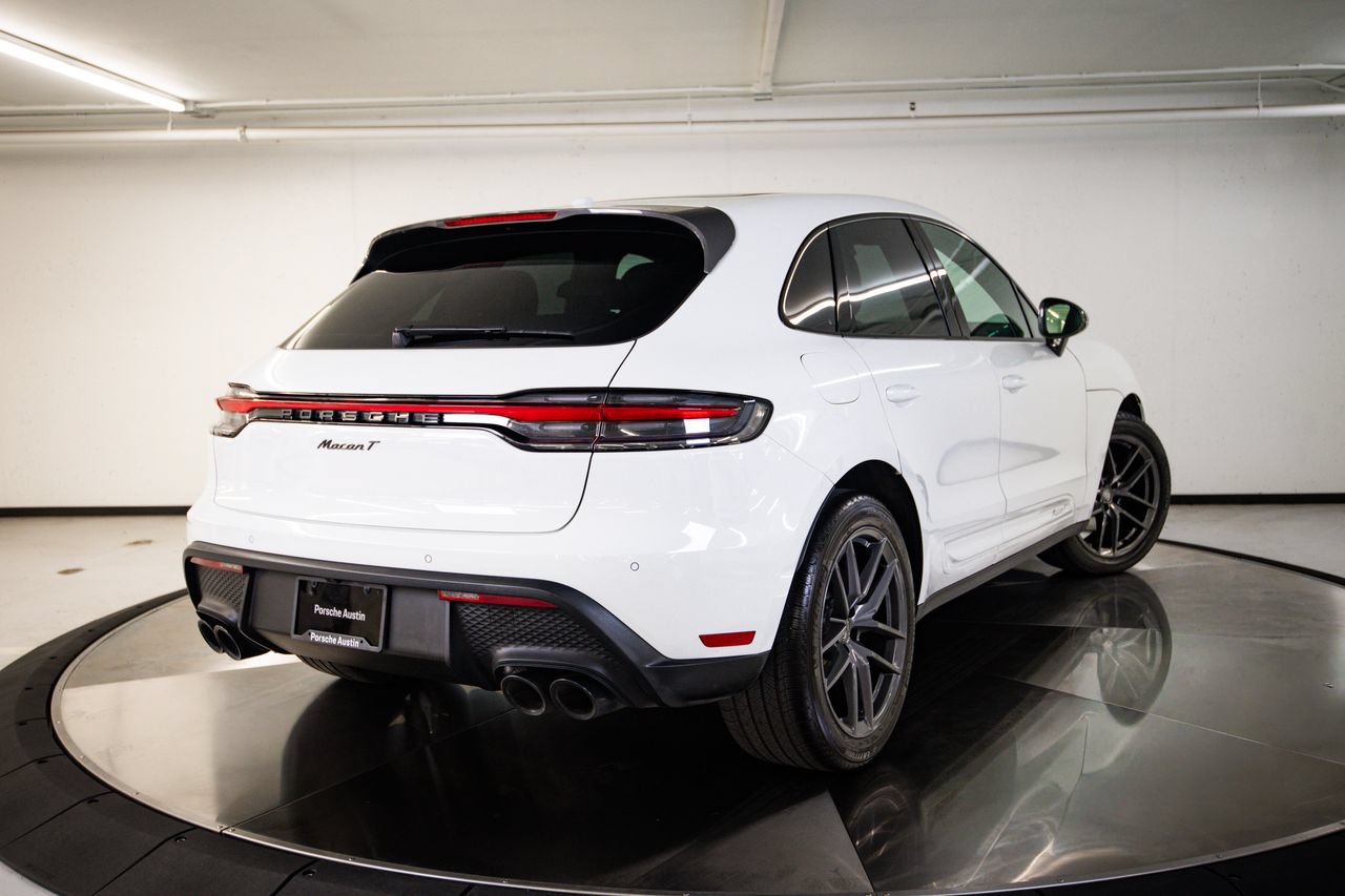 Certified 2024 Porsche Macan Turbo AWD/4WD image 7
