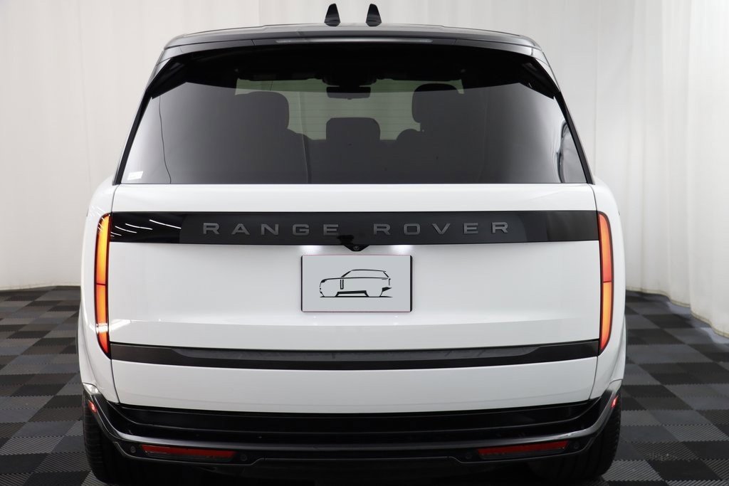New 2025 Land Rover Range Rover SE image 19