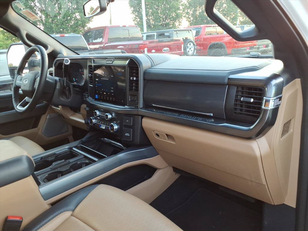 Used 2026 Ford F250 Lariat RWD image 16