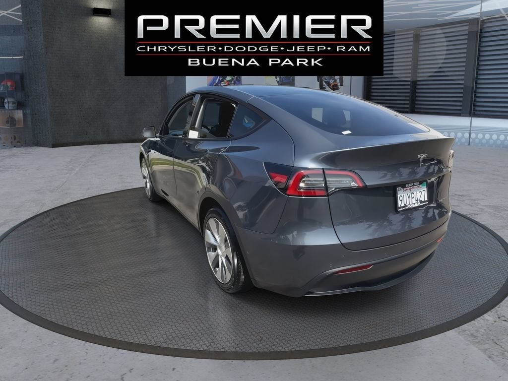 Used 2022 Tesla Model Y Long Range AWD/4WD image 6