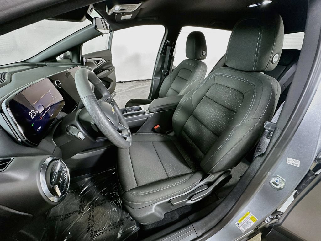 Used 2025 Chevrolet Equinox EV LT FWD image 15