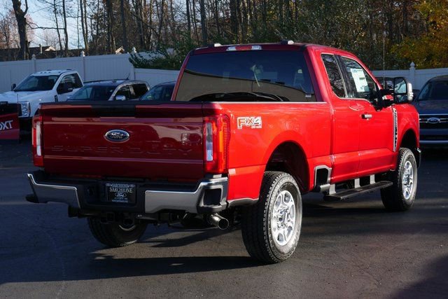 New 2026 Ford F250 XLT w/ FX4 Off-Road Package AWD/4WD image 8