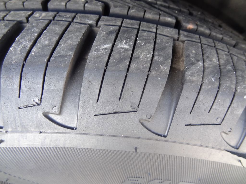 Used 2017 Lincoln MKX Select w/ Select Plus Package image 13