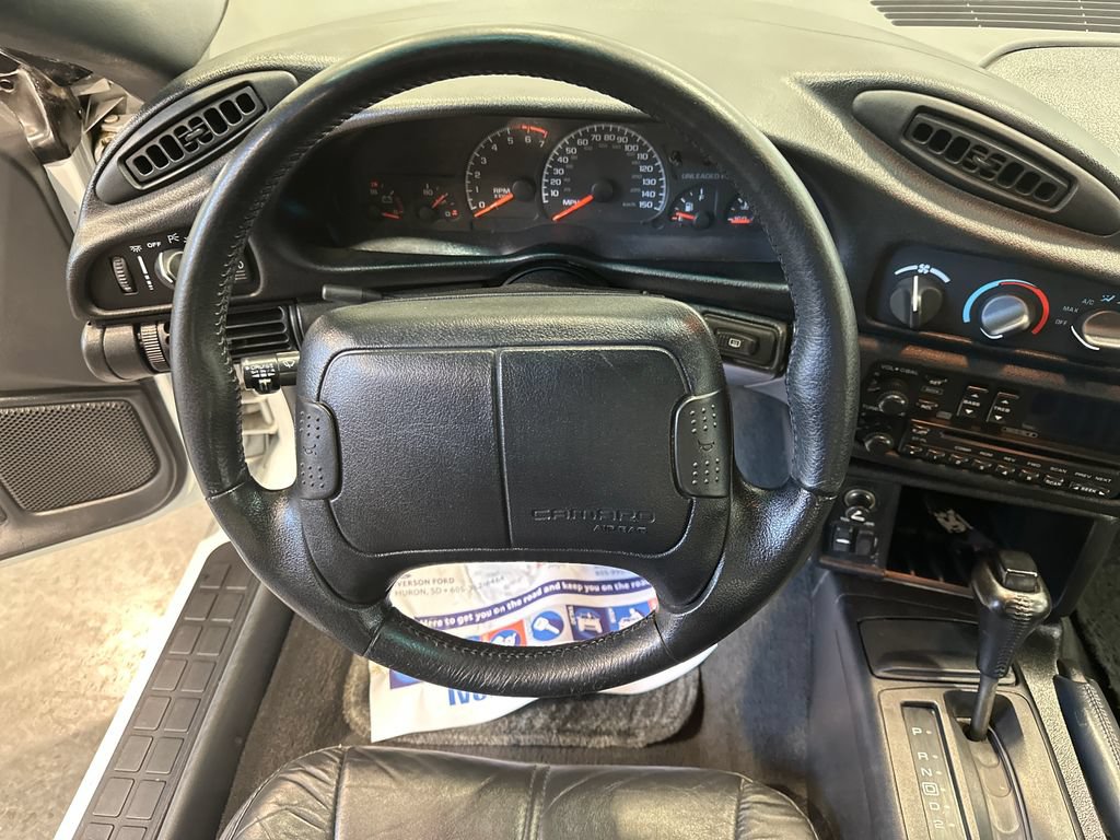 Used 1995 Chevrolet Camaro Z28 RWD image 15