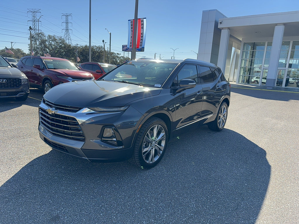 Used 2022 Chevrolet Blazer Premier w/ Enhanced Convenience Package FWD image 2