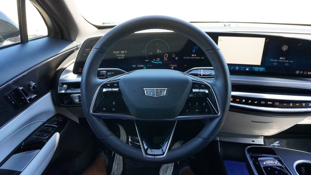 Certified 2024 Cadillac Lyriq Sport AWD/4WD image 20