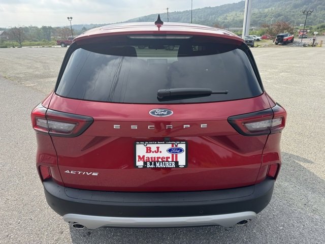 New 2025 Ford Escape Active image 4
