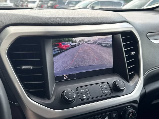Used 2023 GMC Acadia SLT FWD image 21