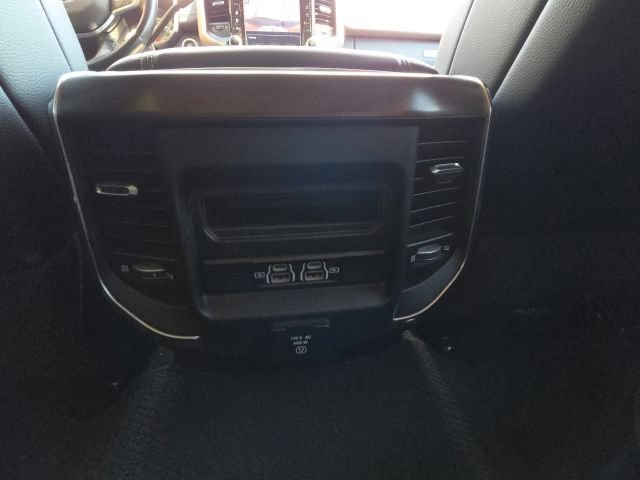 Used 2022 RAM 3500 Laramie AWD/4WD image 28
