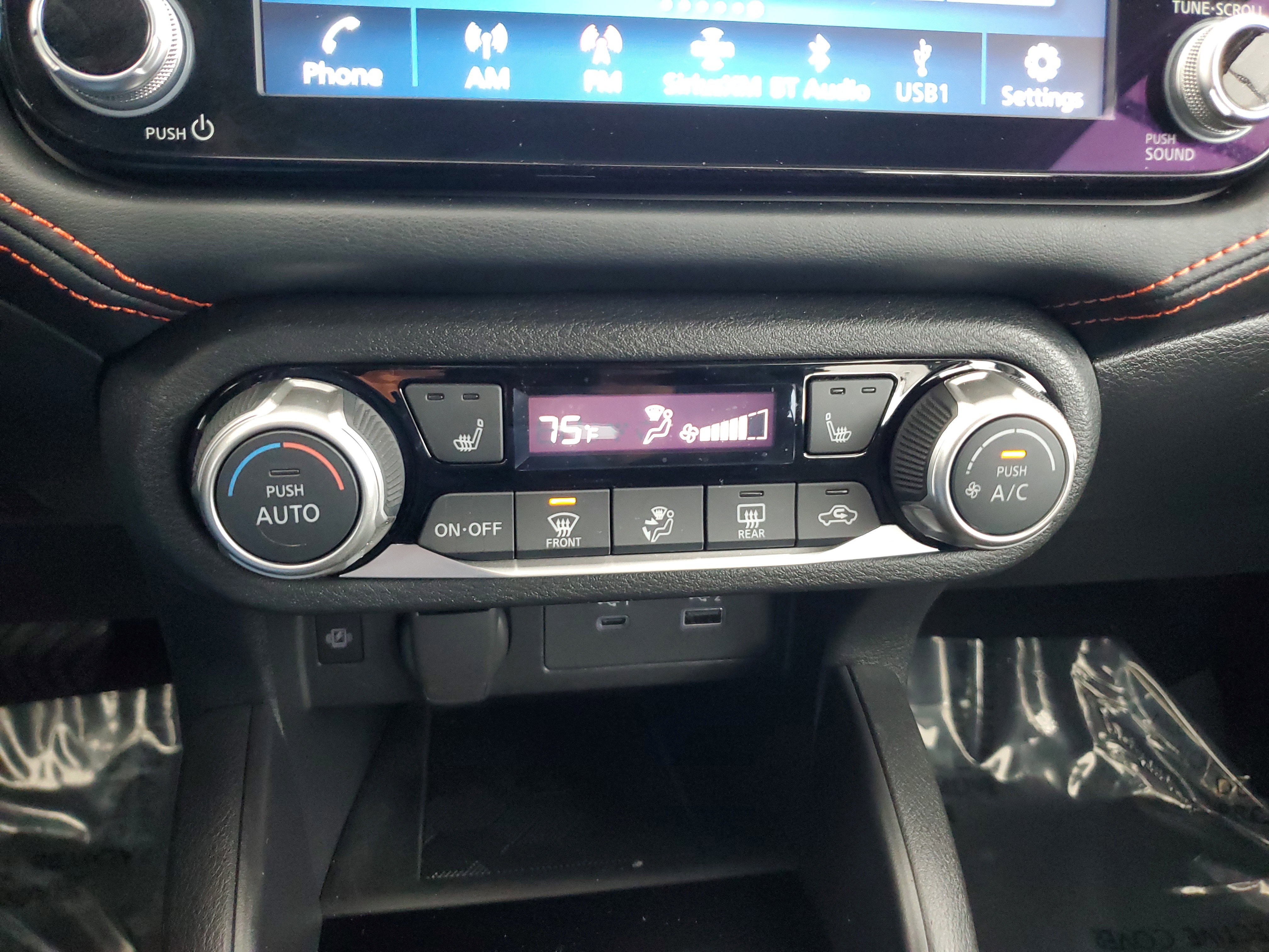 Certified 2023 Nissan Versa SR w/ Trunk Package image 19