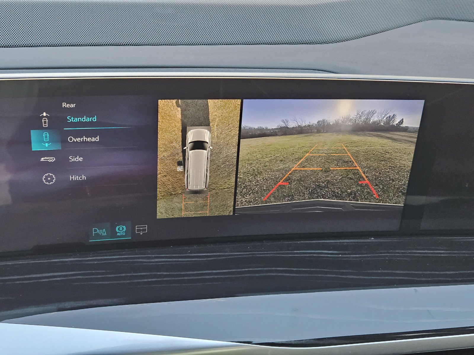 New 2026 Cadillac Escalade ESV Sport w/ LPO, ONYX Package image 13