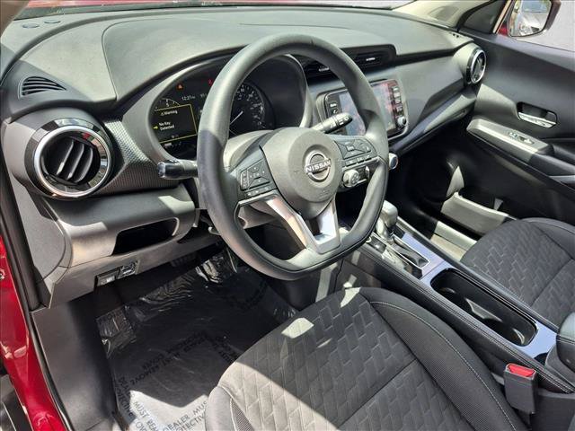Certified 2023 Nissan Kicks SV FWD image 10