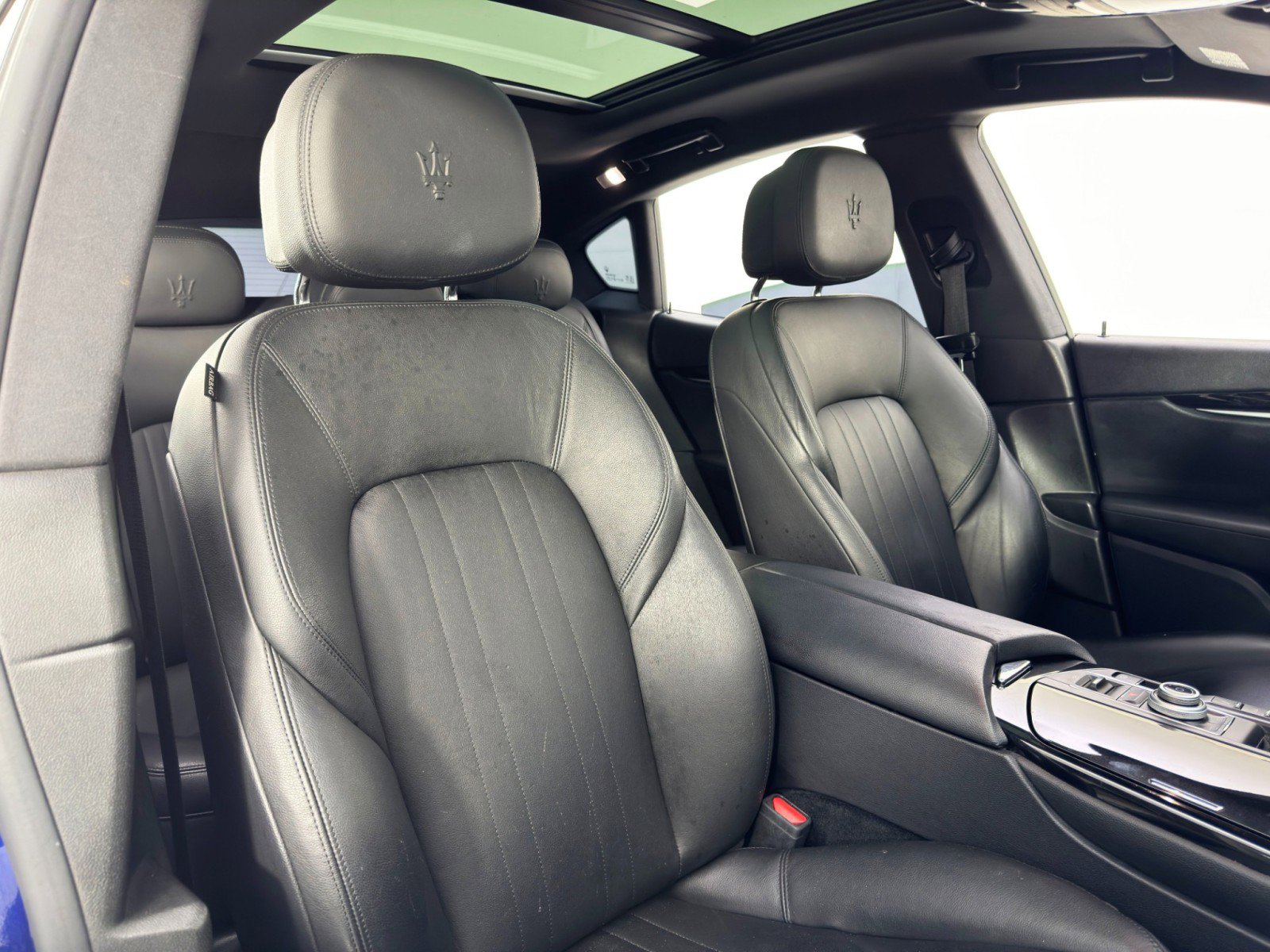 Used 2019 Maserati Levante image 37