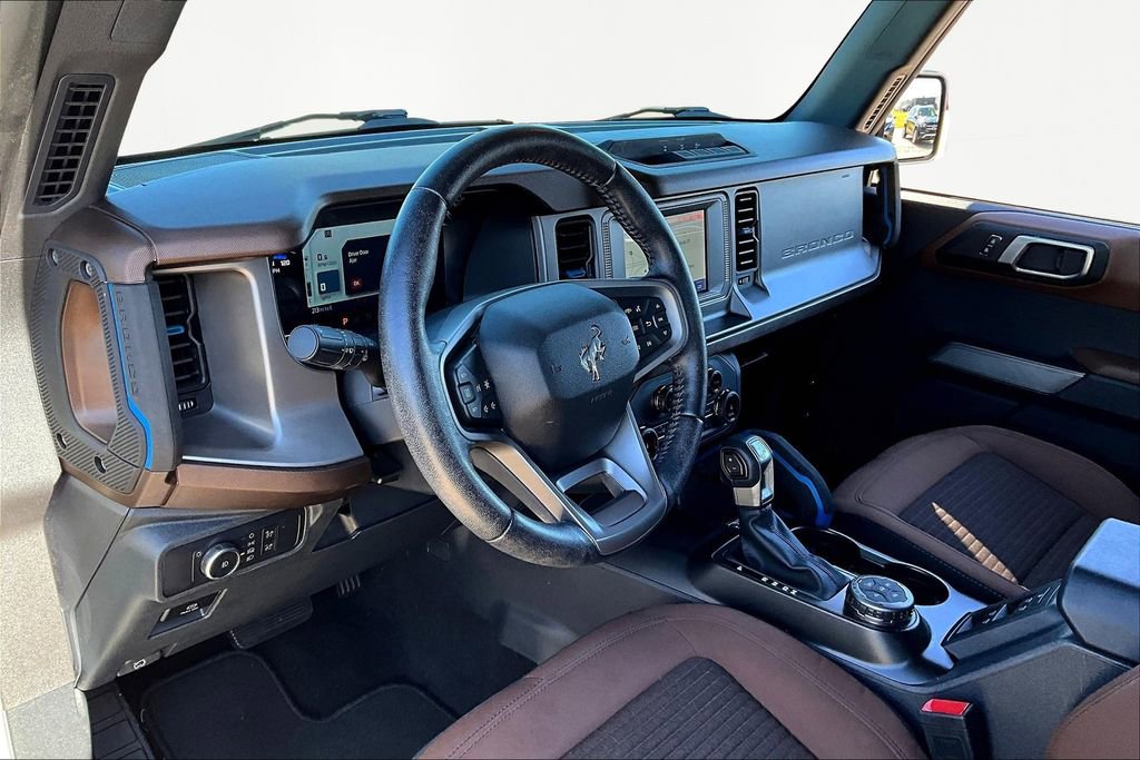 Used 2022 Ford Bronco Outer Banks AWD/4WD image 13