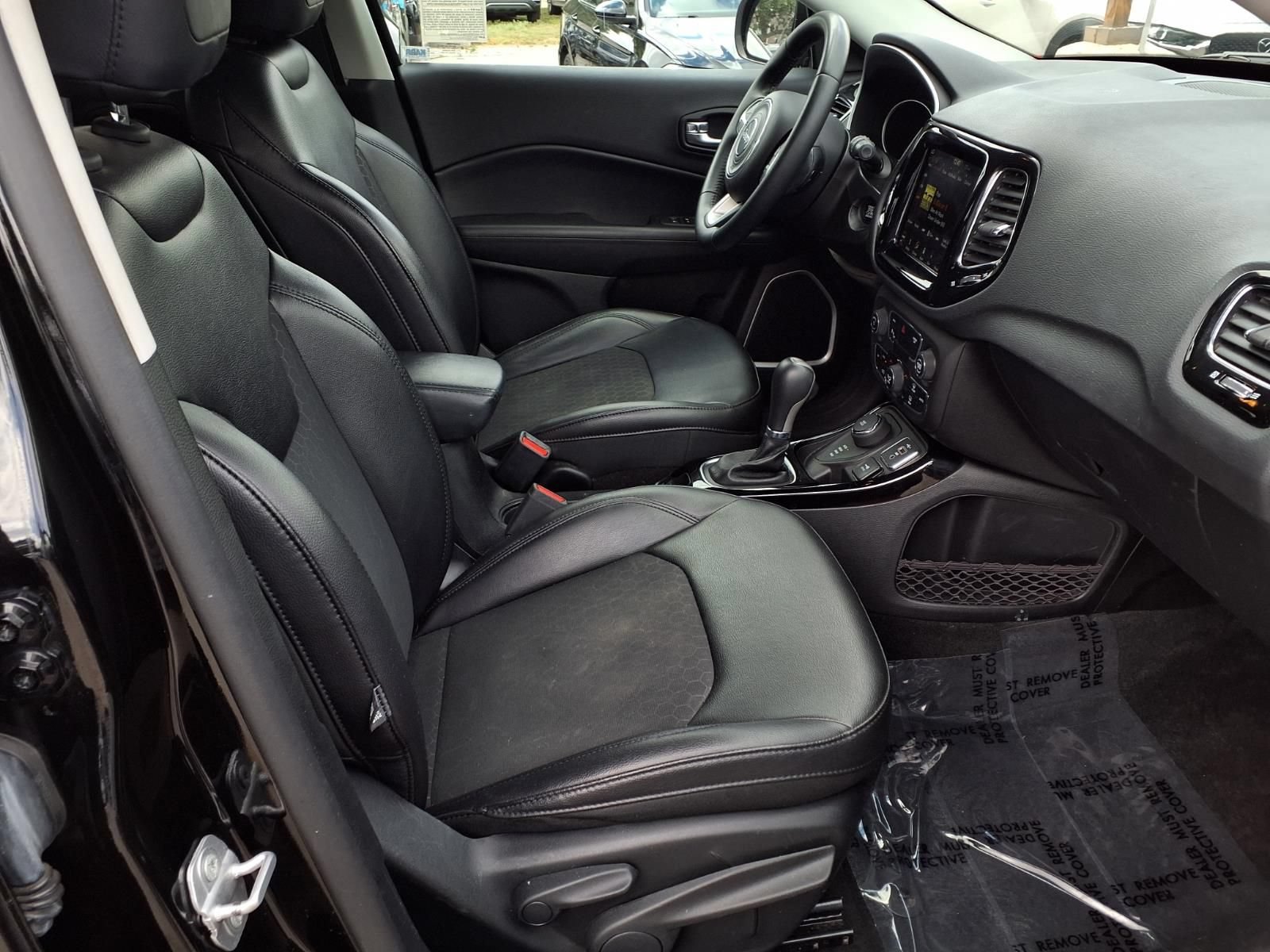 Used 2019 Jeep Compass Latitude AWD/4WD image 23