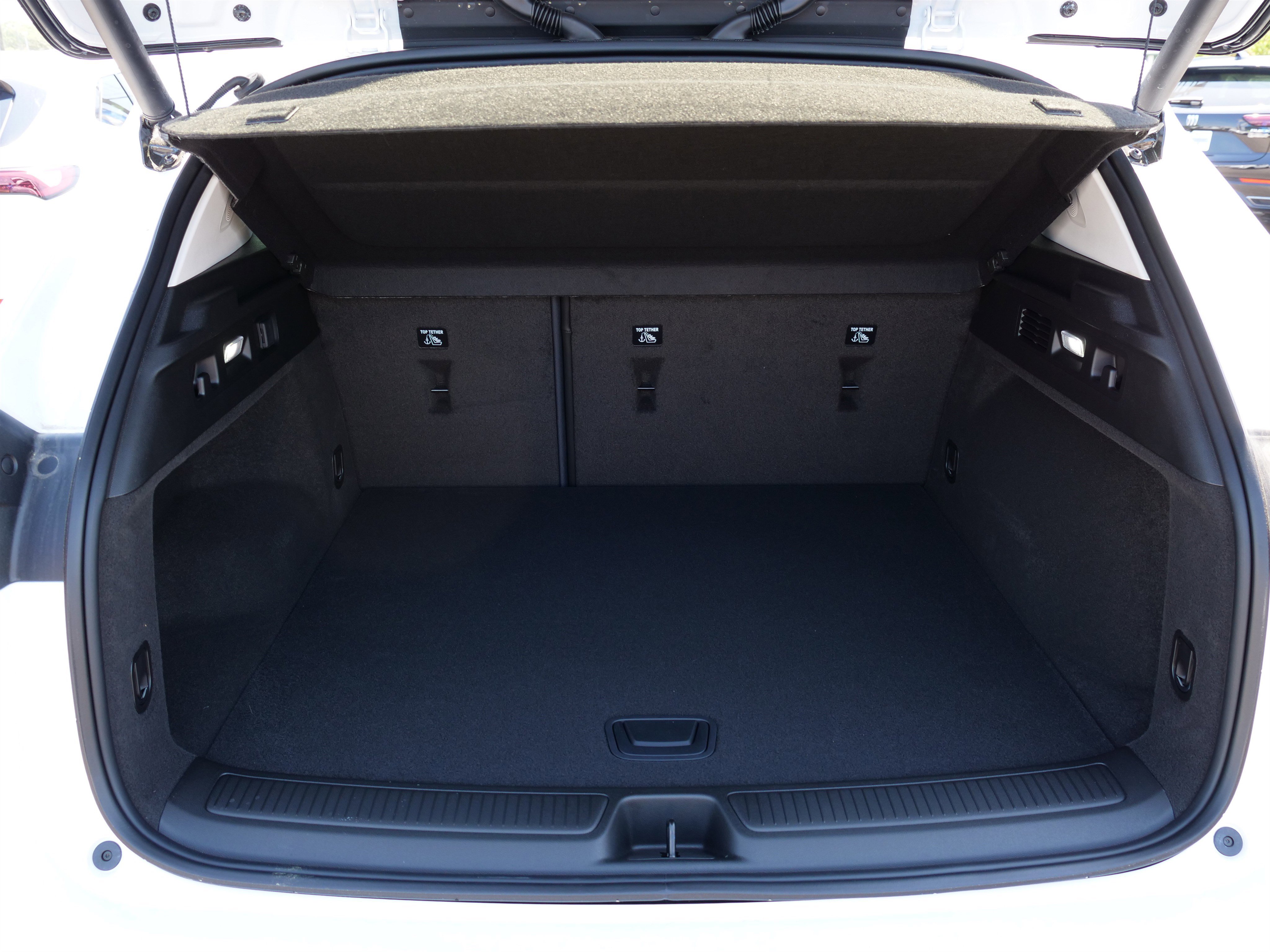 New 2025 Buick Envision Sport Touring image 12