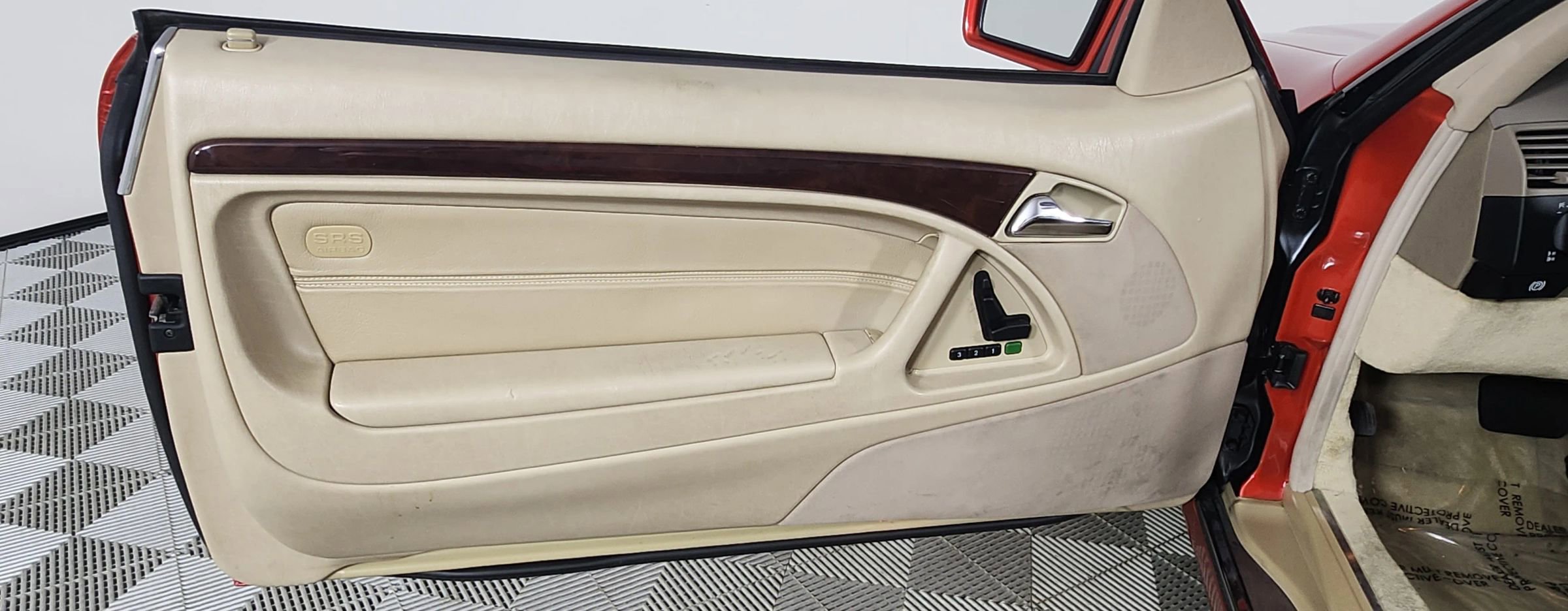 Used 1998 Mercedes-Benz SL 500 image 22