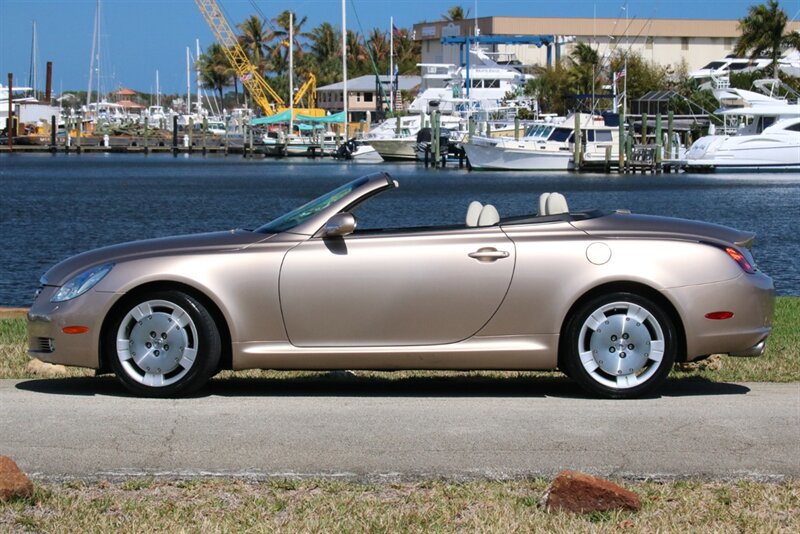 Used 2004 Lexus SC 430 Convertible RWD image 6