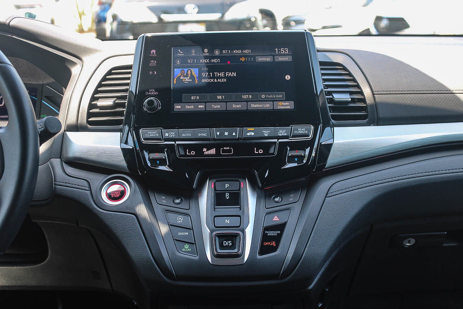 Used 2023 Honda Odyssey Sport image 14